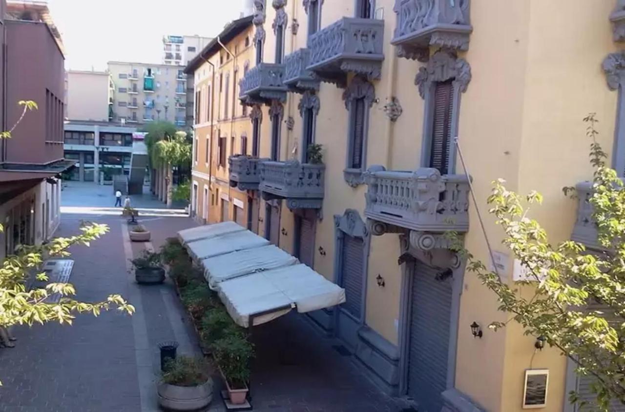 Hotel Nuovo Rondo Сесто-Сан-Джованні Екстер'єр фото